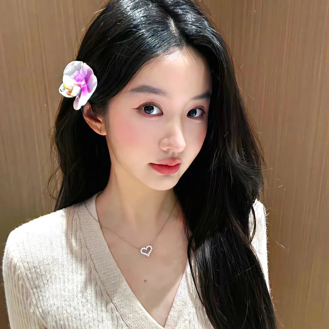 踏浪女人